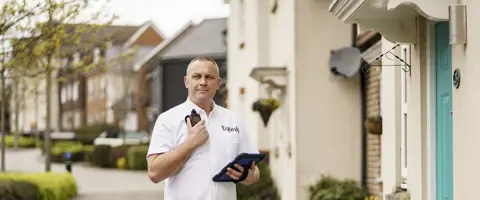 Updated Guidance: Working safely during COVID-19 for enforcement agents (bailiffs)